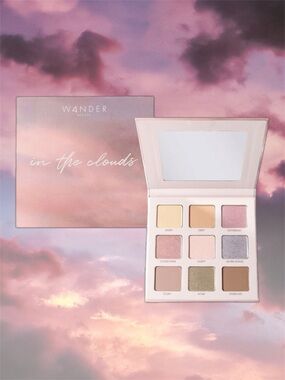 Wander Beauty In The Clouds Eyeshadow Palette